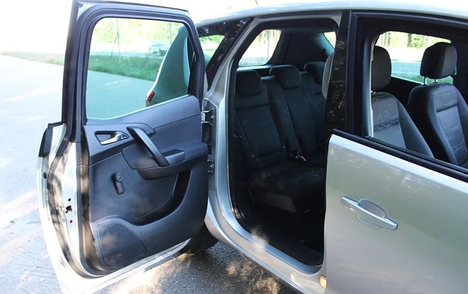 Opel Meriva cena 18900 przebieg: 188000, rok produkcji 2011 z Margonin małe 466